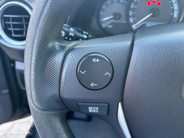 Toyota Auris Touring Sports 1.4 D-4D Active+AC - 19
