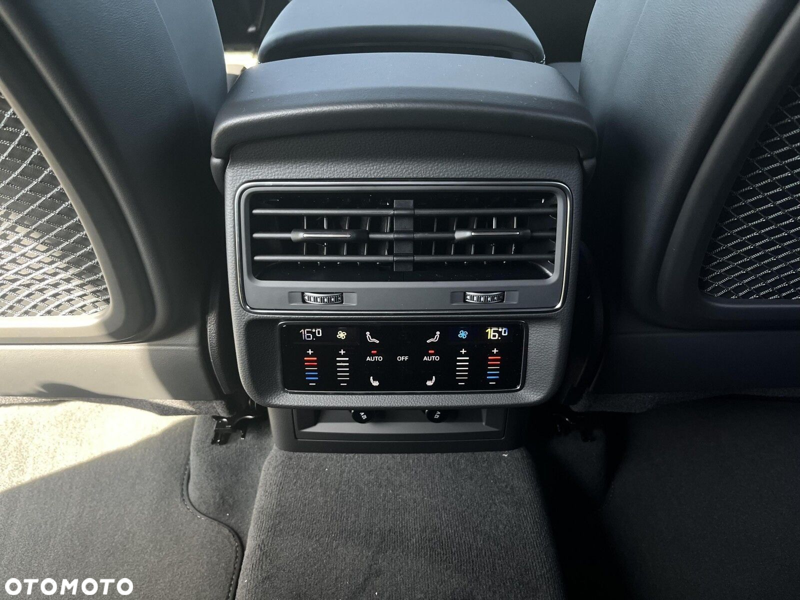 Audi Q7 - 24
