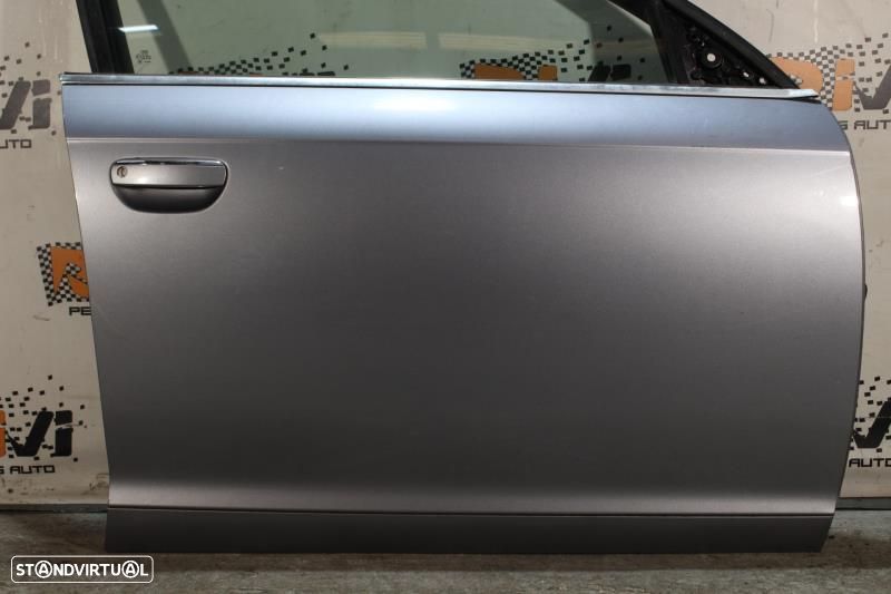 Porta Frente Direita Audi A6 (4F2, C6)  Porta Frontal Direita Audi A6 - 2