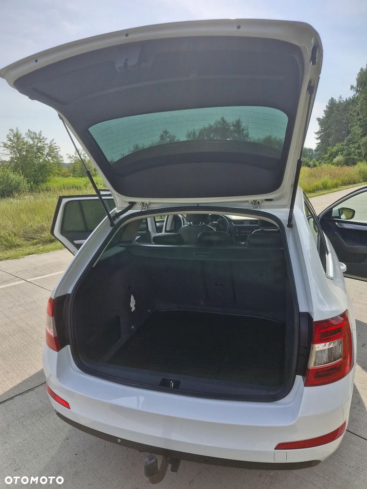 Skoda Octavia 1.6 TDI Greenline - 8