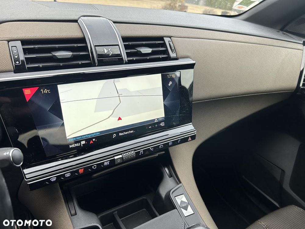 DS Automobiles DS 7 Crossback - 12
