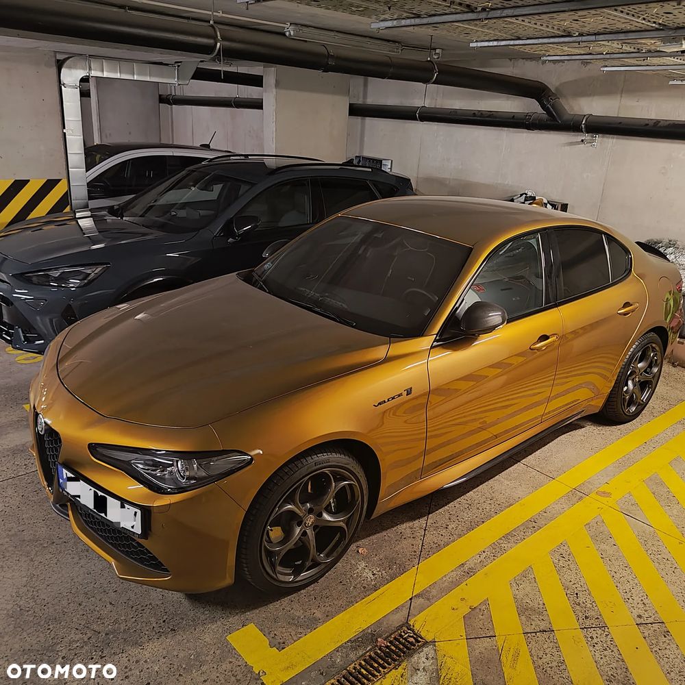 Alfa Romeo Giulia - 12
