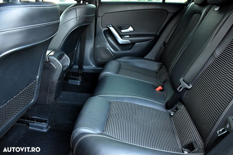 Mercedes-Benz A 180 d 7G-DCT AMG Line - 16