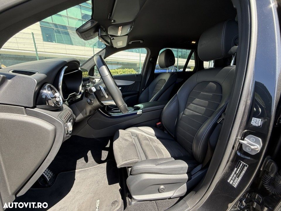 Mercedes-Benz GLC 300 e 4MATIC - 11