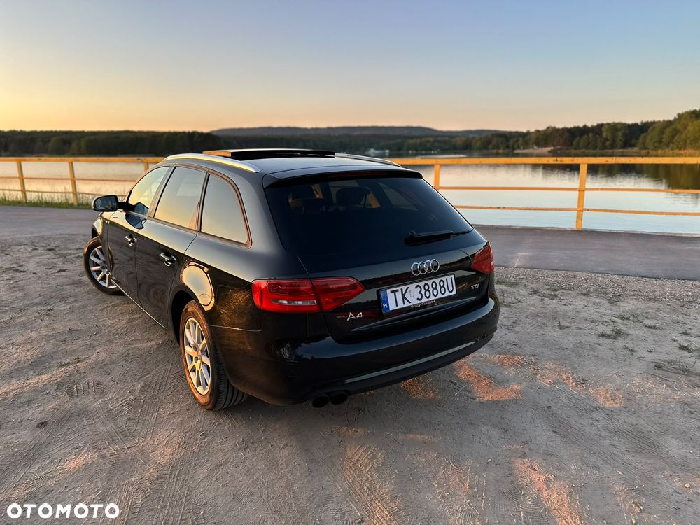 Audi A4 Avant 2.0 TDI - 7