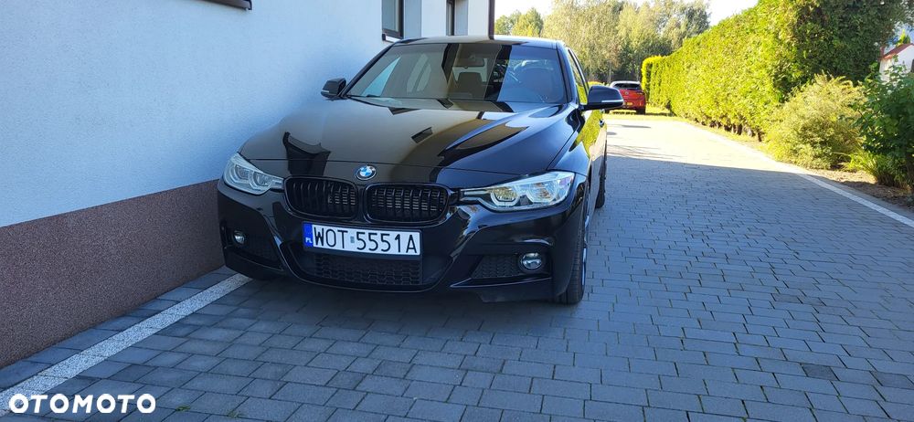 BMW Seria 3 330e iPerformance M Sport - 9