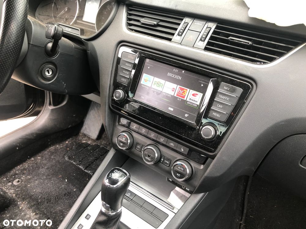 Skoda Octavia 2.0 TDI (Green tec) DSG Joy - 11