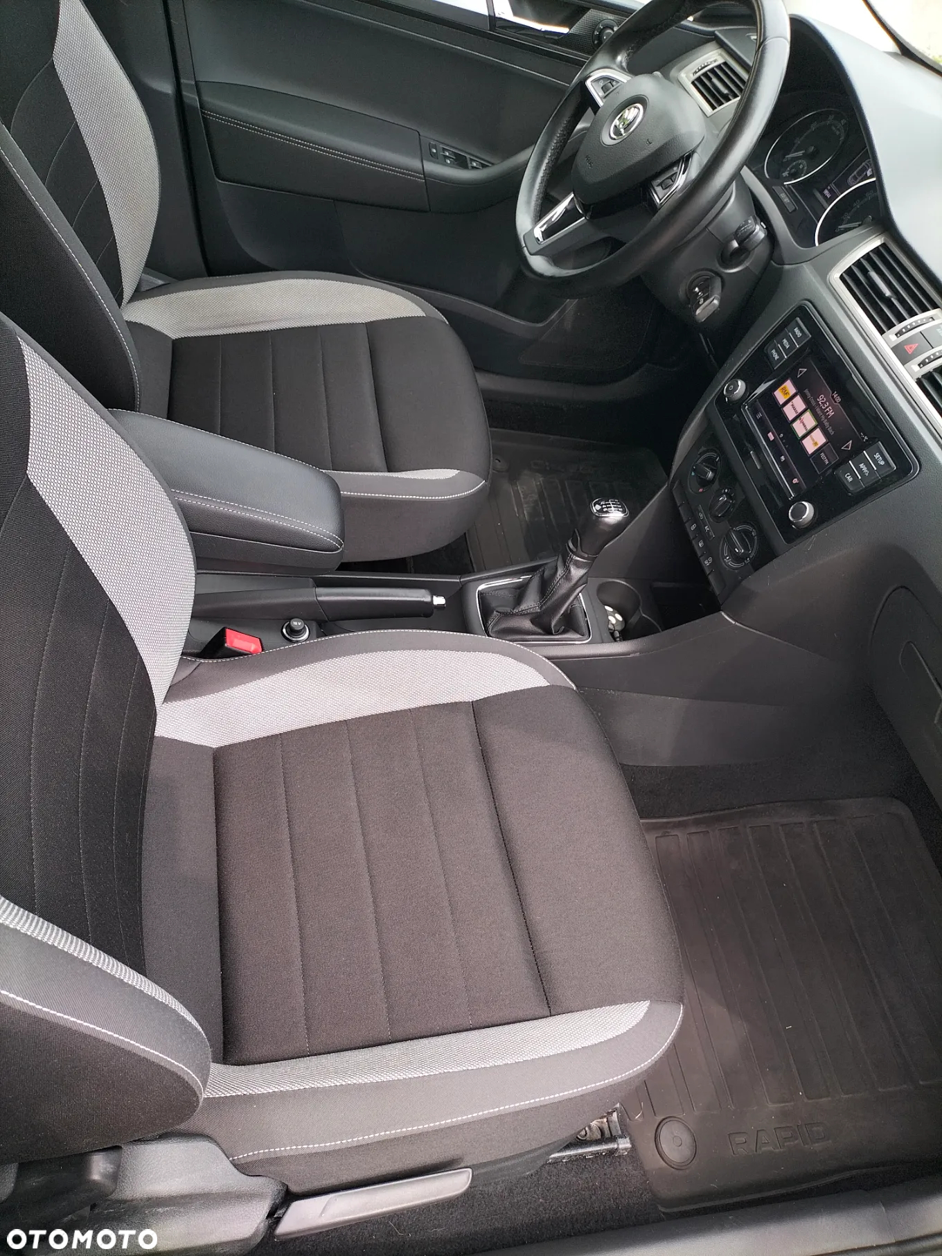 Skoda RAPID 1.0 TSI Ambition - 10