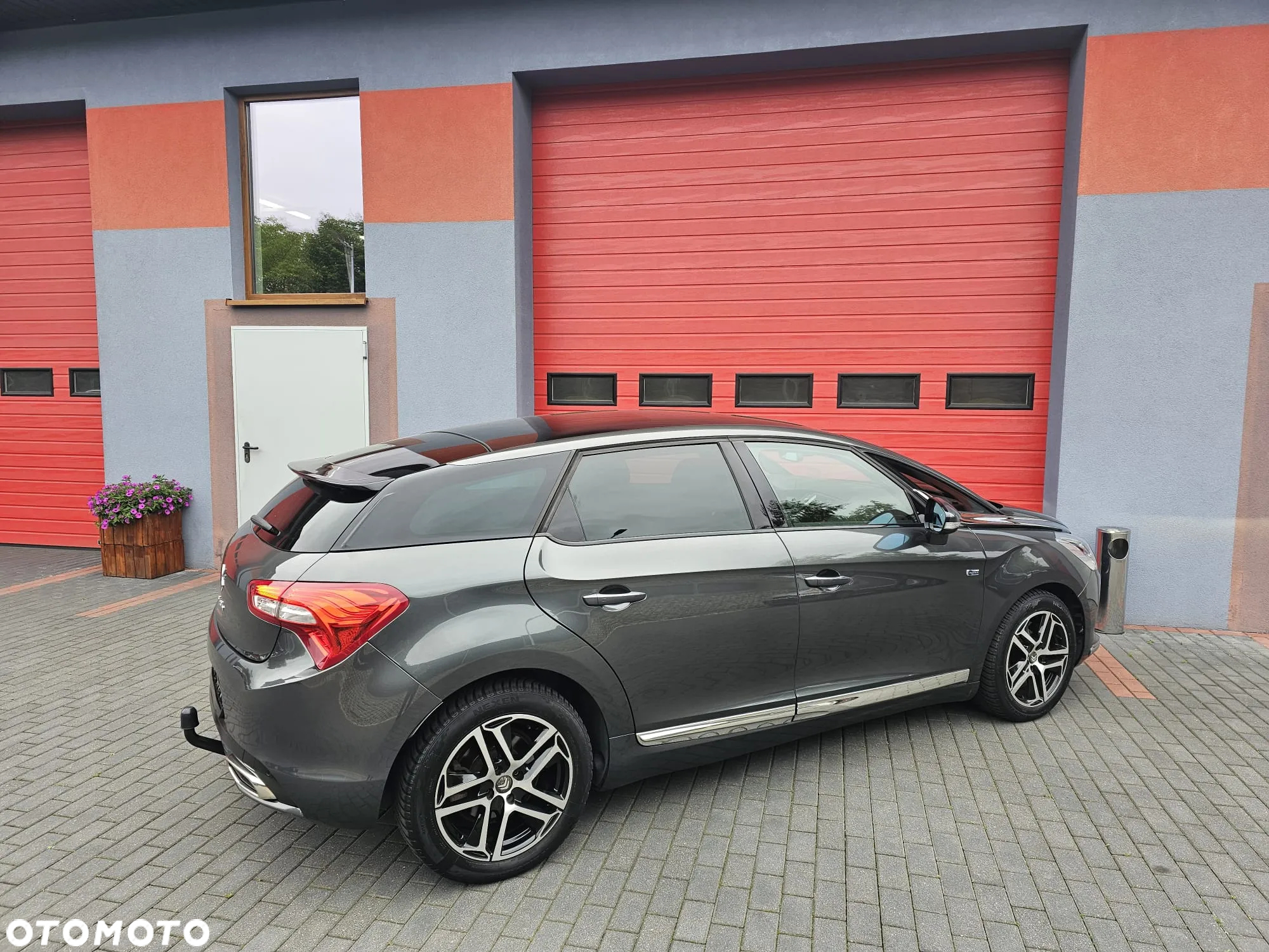 Citroën DS5 HDi 165 SportChic - 11