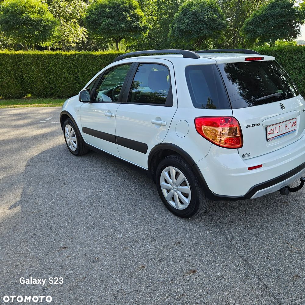 Suzuki SX4 1.6 VVT 4x2 Comfort - 14