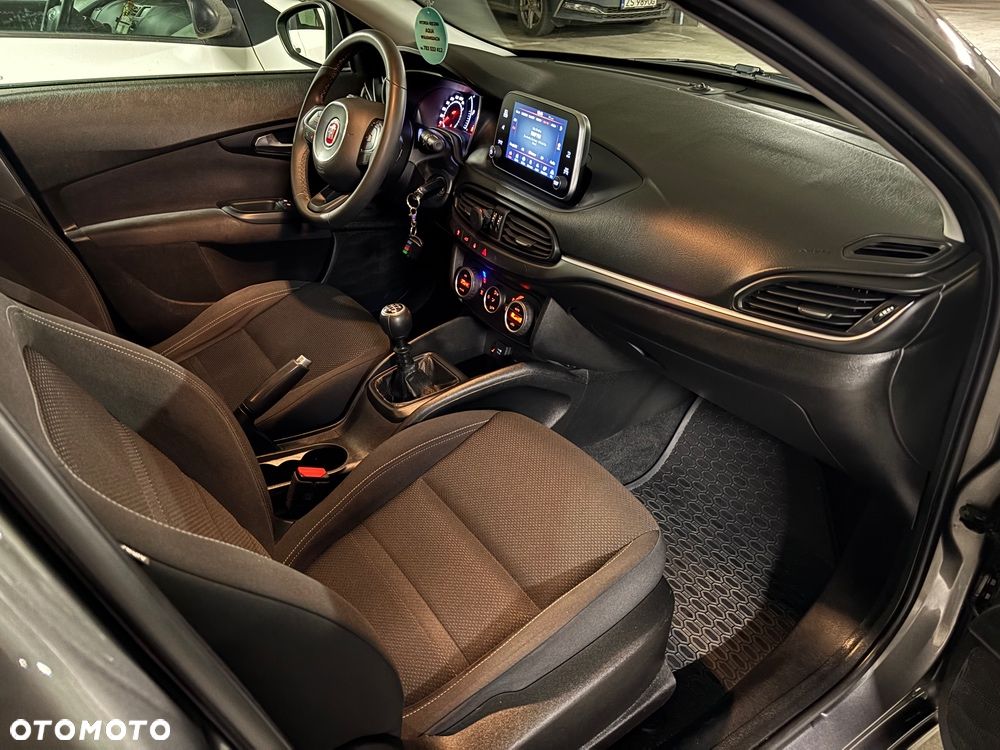 Fiat Tipo 1.4 16V Lounge - 17