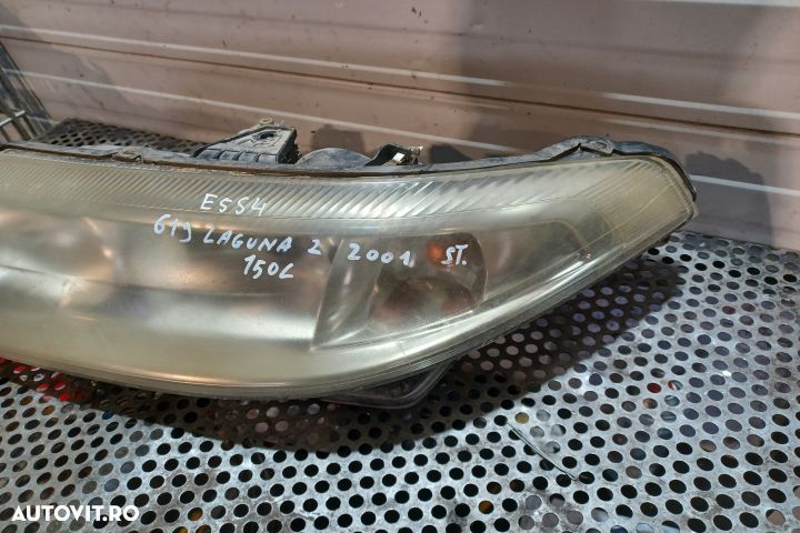 Far stanga Renault Laguna 2 [2001 - 2005] Liftback 1.8 MT (123 hp) - 2