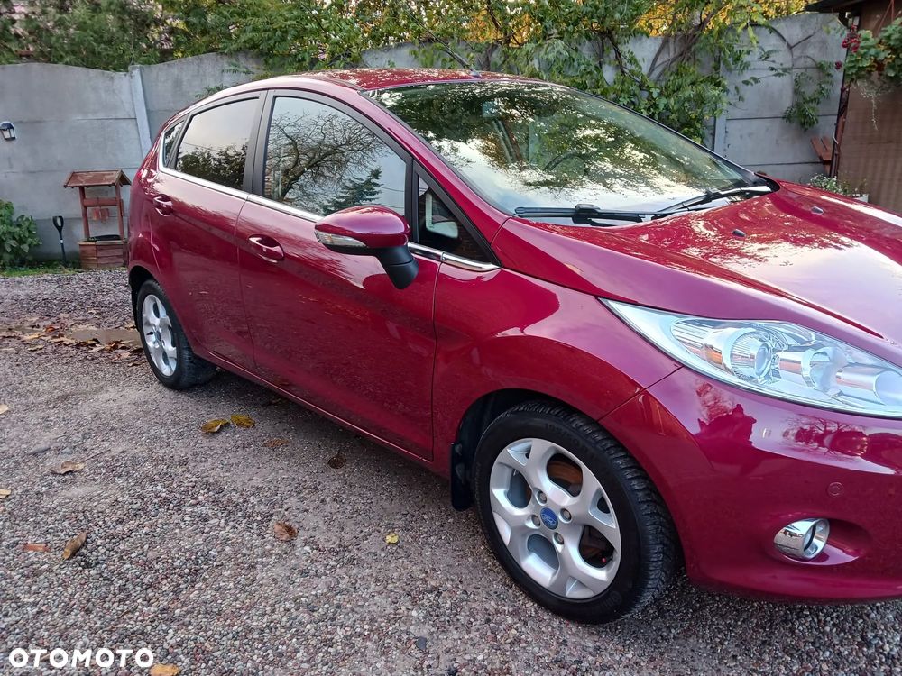 Ford Fiesta 1.25 Ambiente - 1