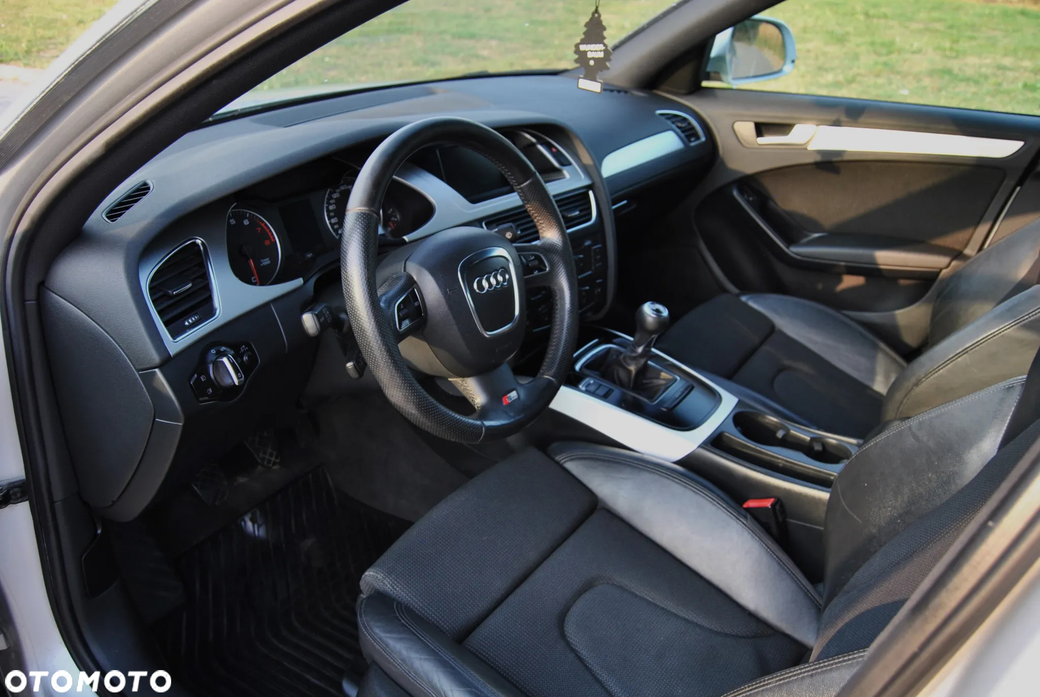 Audi A4 1.8 TFSI S line Sportpaket - 5