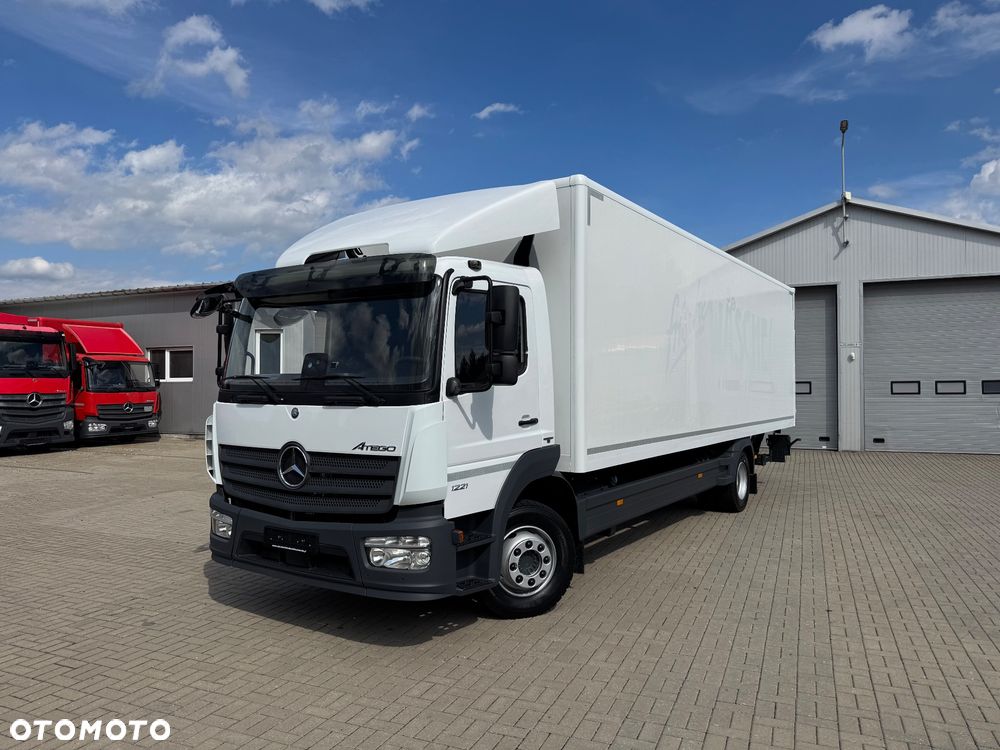Mercedes-Benz ATEGO - 1