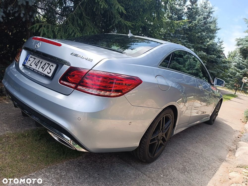 Mercedes-Benz Klasa E 250 - 4