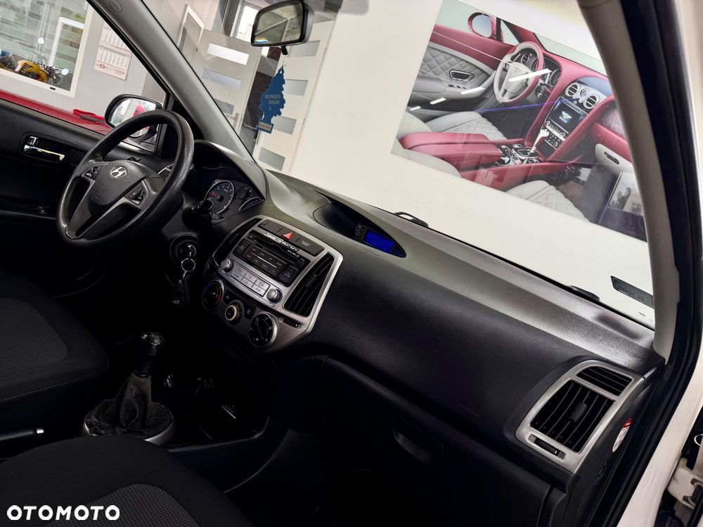 Hyundai i20 1.25 Wersja Jubileuszowa - 28