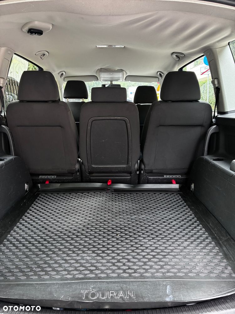 Volkswagen Touran 1.6 FSI - 20