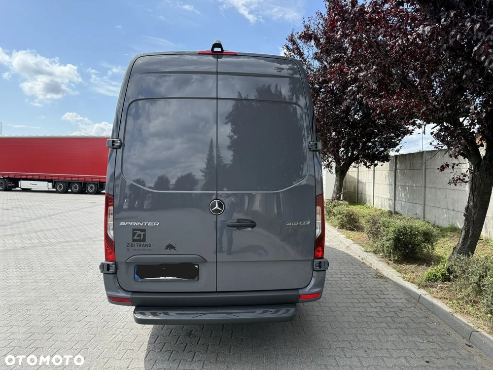 Mercedes-Benz SPRINTER - 3