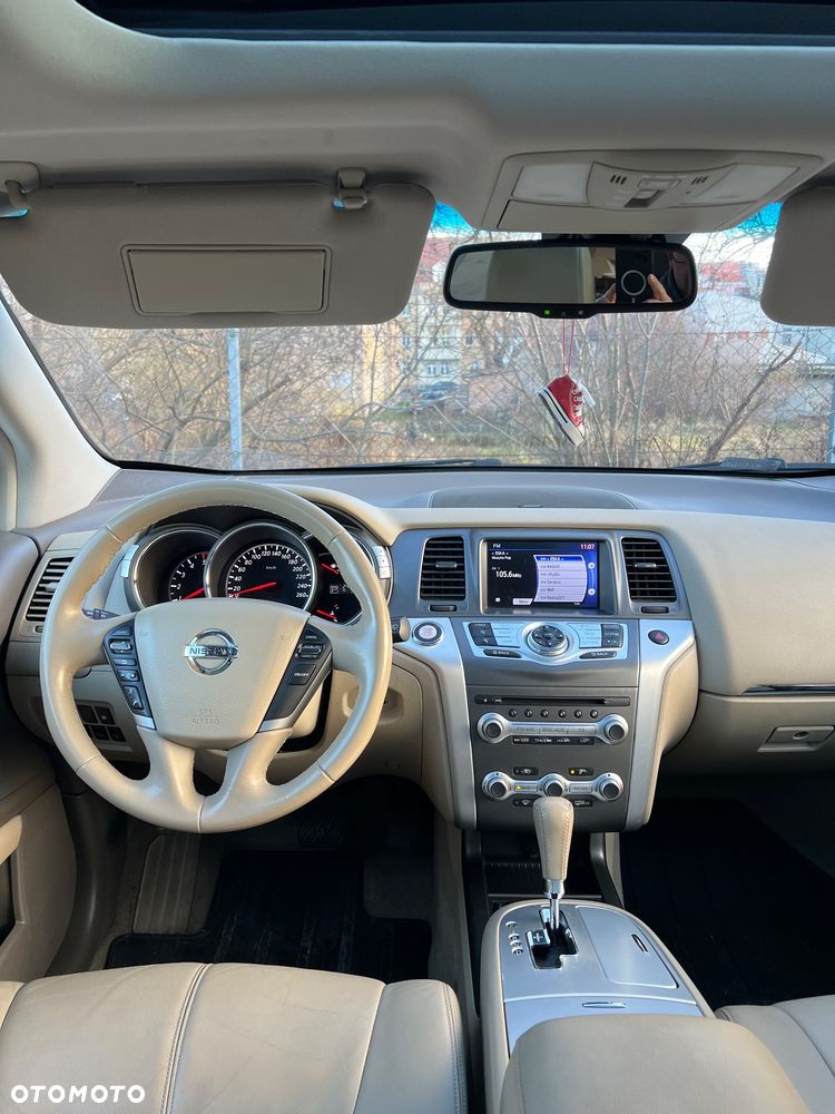 Nissan Murano 2.5 D Premium - 11
