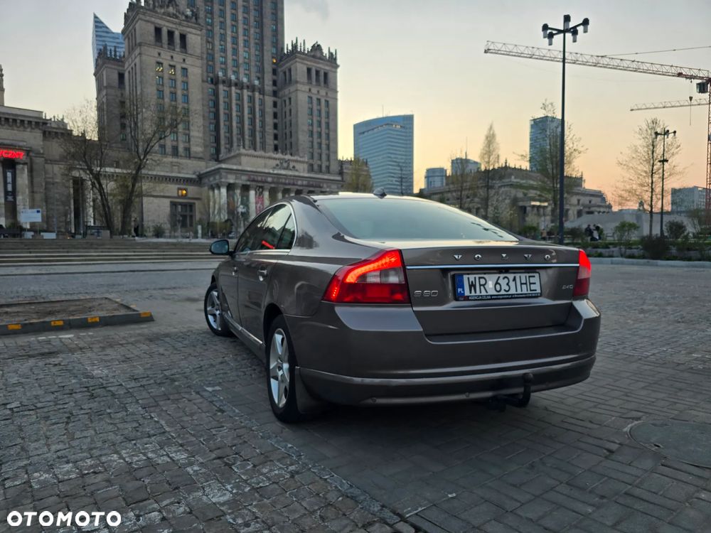 Volvo S80 2.4D5 Executive - 3