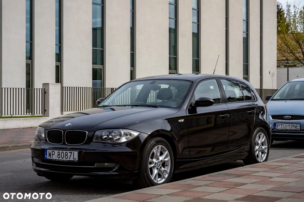 BMW Seria 1 116i - 39