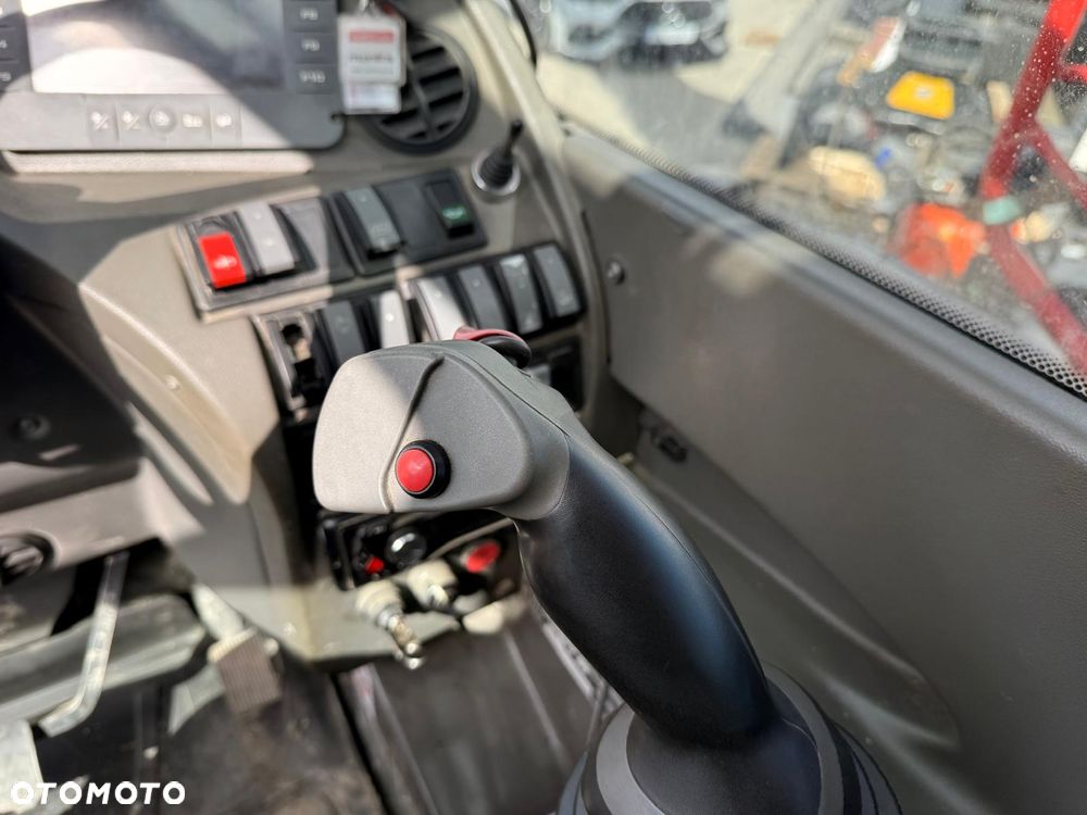 Manitou MRT 2540 + PRIVILEGE ŁADOWARKA TELESKOPOWA 2016 5600 MTH - 30