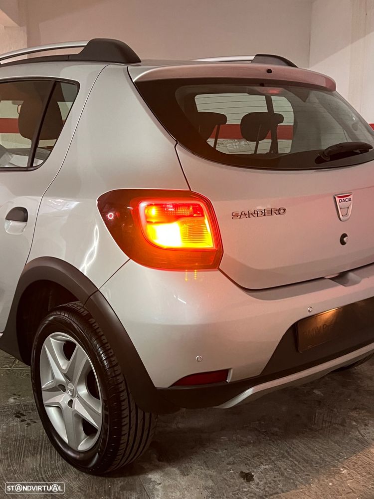 Dacia Sandero 0.9 TCe Stepway - 14