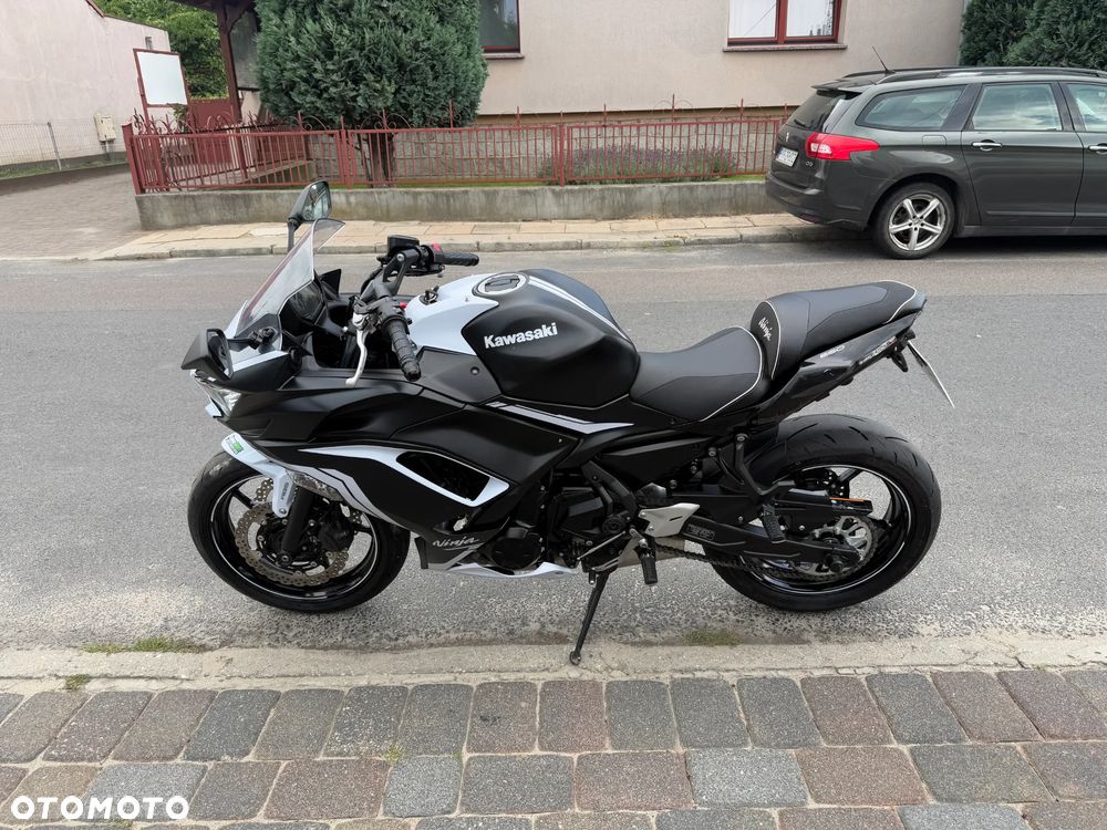 Kawasaki Ninja - 6