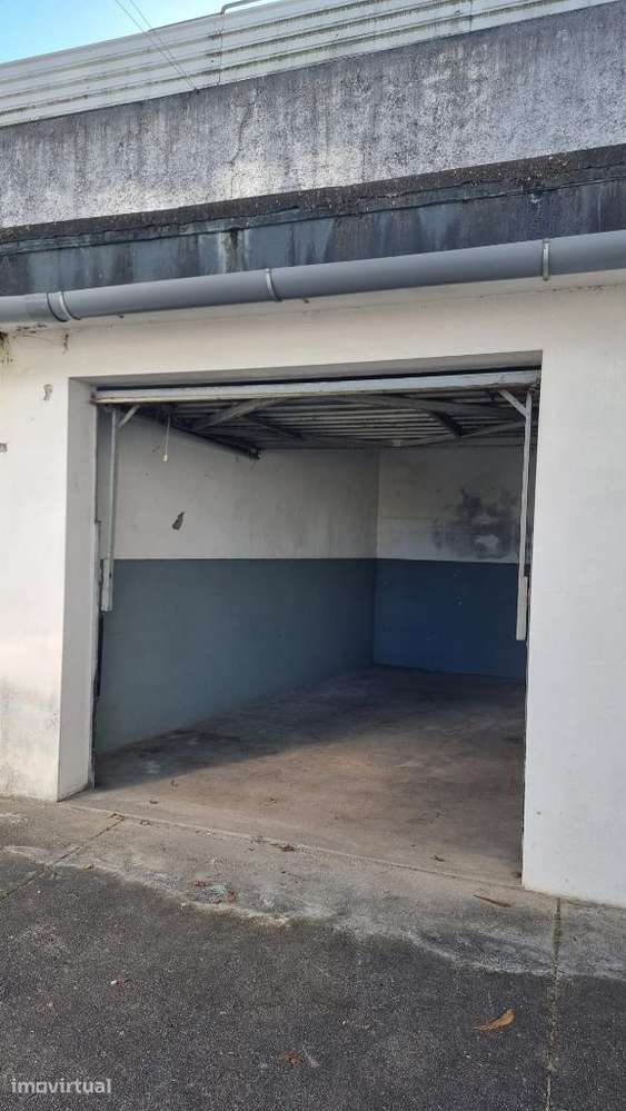 Garagem BOX fechada - Maia Jardim - Grande imagem: 3/3