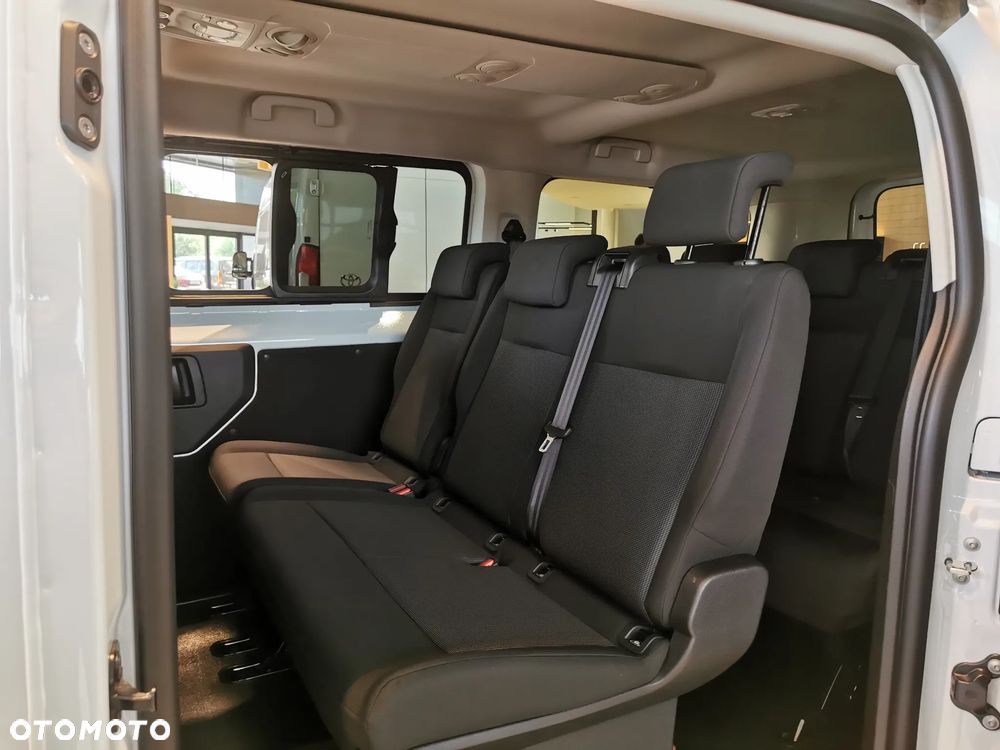 Toyota PROACE VERSO - 10