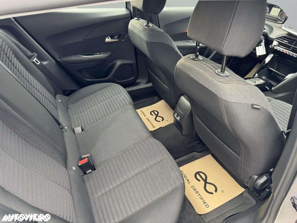 Peugeot 2008 1.2 PureTech EAT8 STT Active Pack - 13