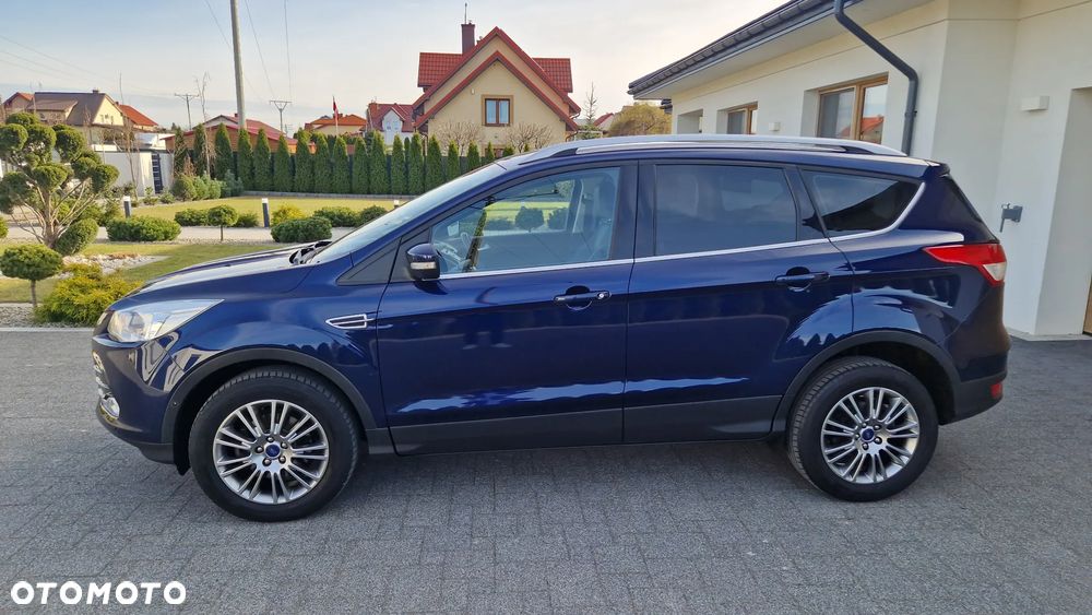 Ford Kuga 1.6 EcoBoost 2x4 Titanium - 23