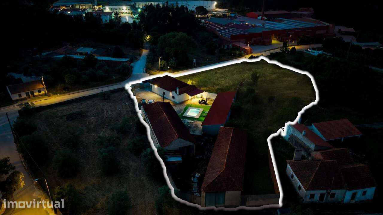 Exclusiva Moradia T4 Remodelada: 6.200m2 de Terreno a menos de 1h de L - Grande imagem: 2/51