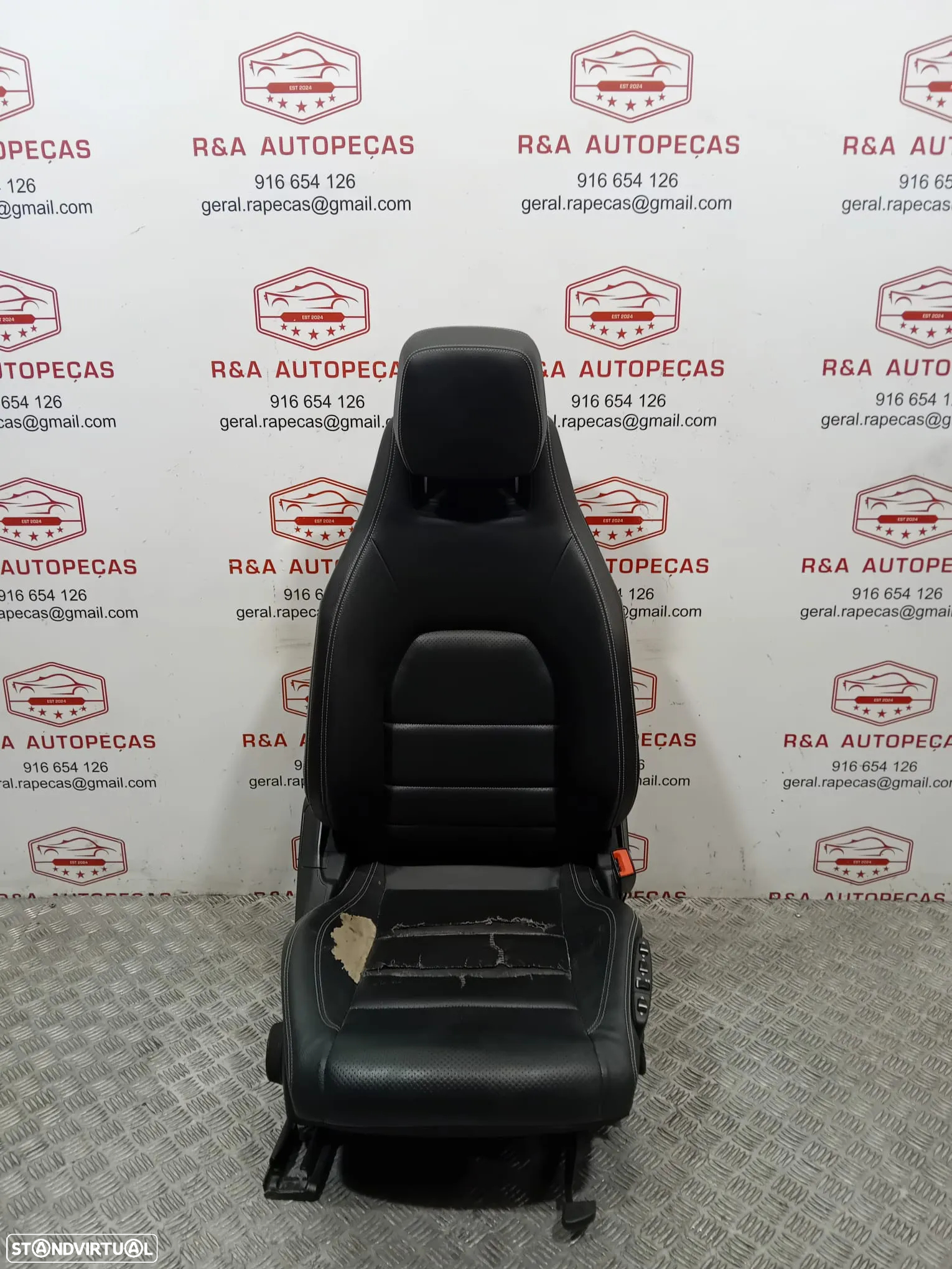Conjunto de Bancos Mercedes Class E Coupé W207 Elétricos em Pele Original - 16