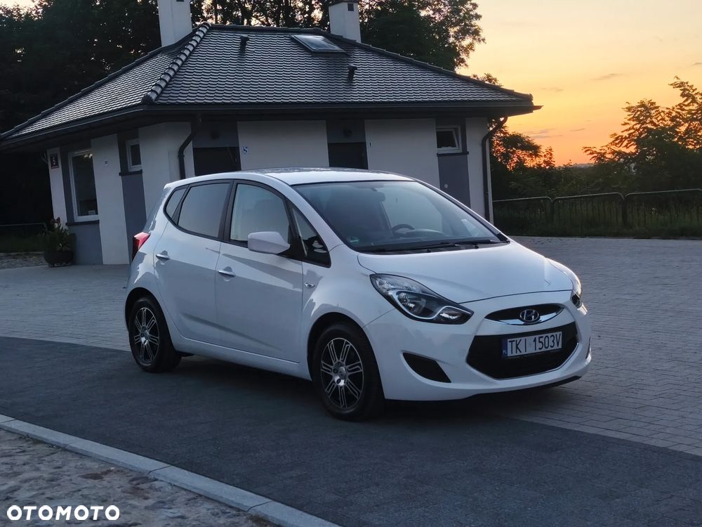 Hyundai ix20 1.4 Premium blue - 18