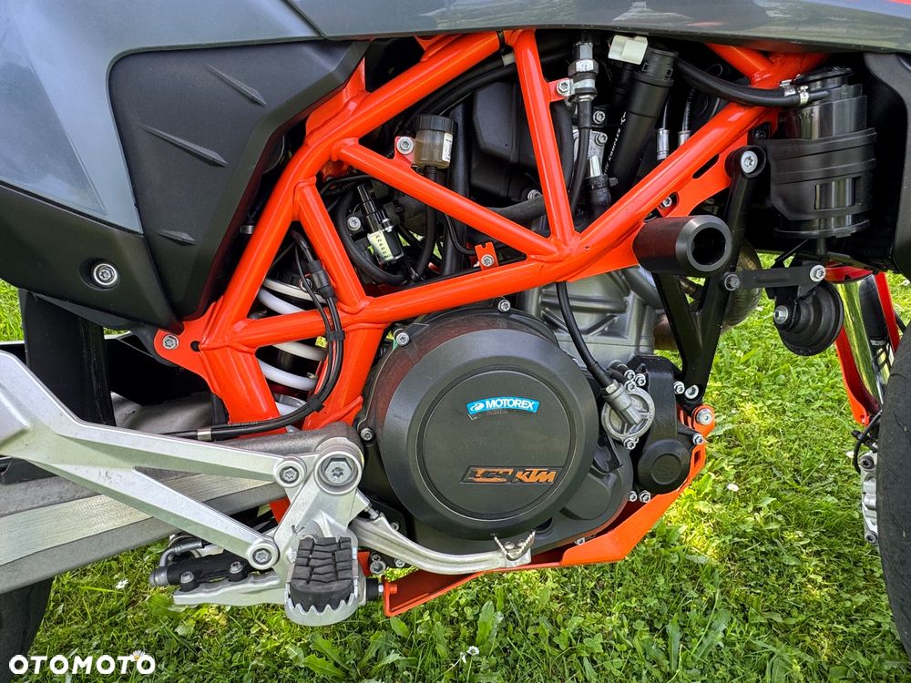 KTM SMC - 8