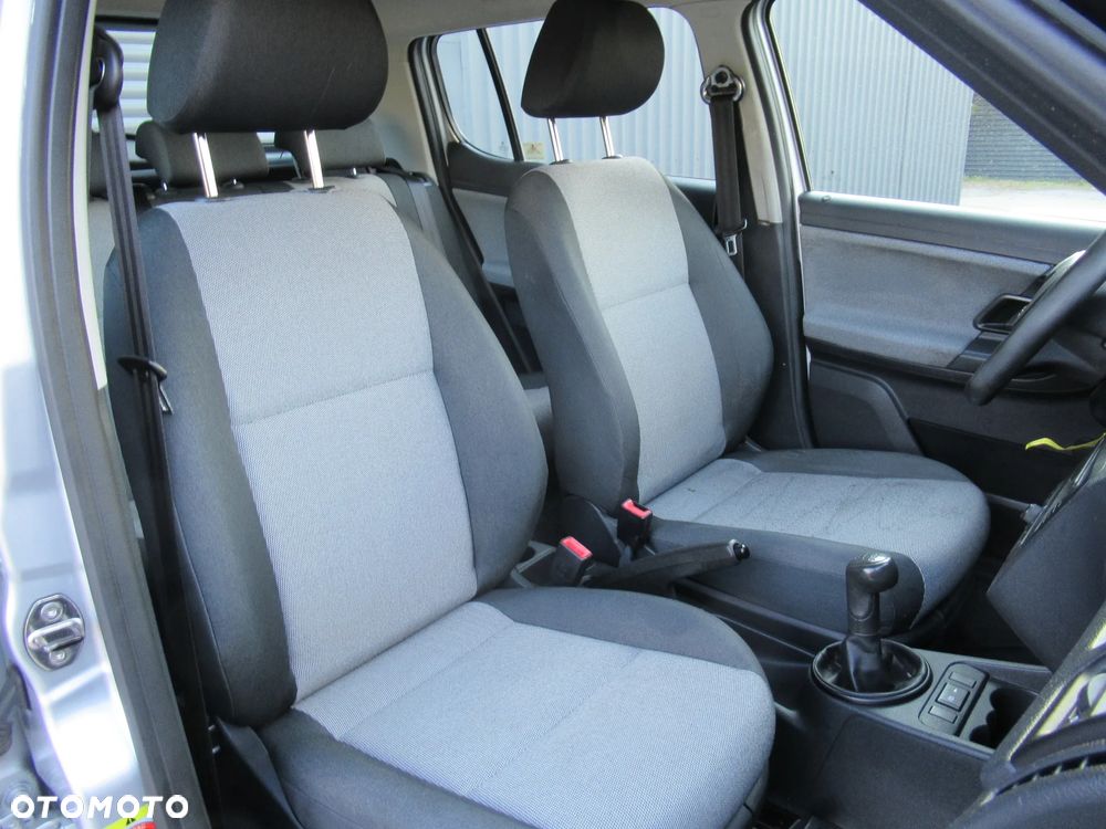 Skoda Fabia 1.2 HTP Active - 16