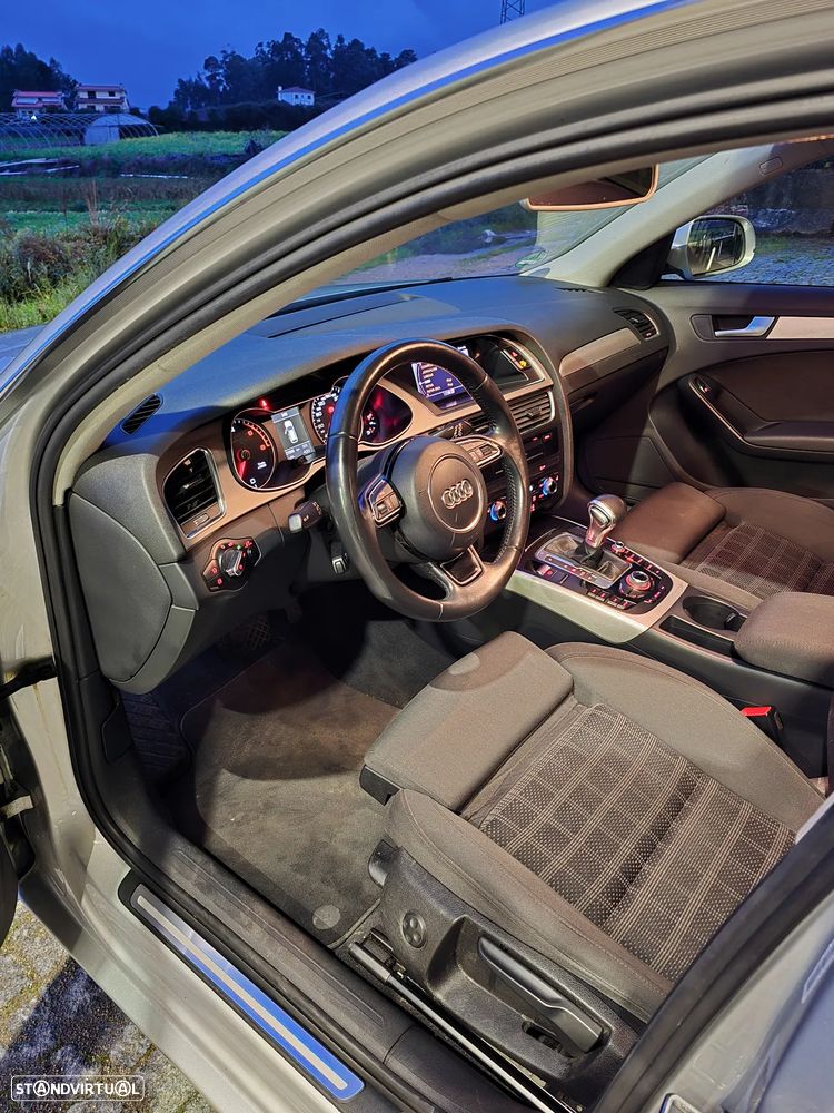 Audi A4 Avant 2.0 TDI DPF multitronic S line Sport Pack - 9