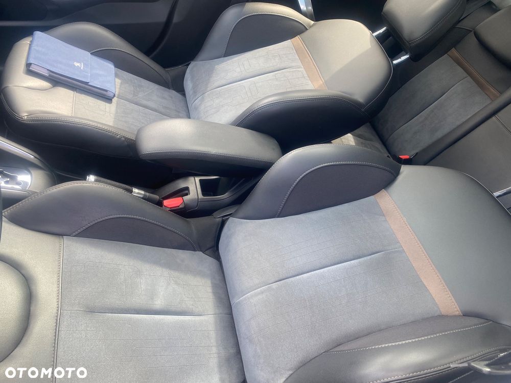 Peugeot 208 PureTech 110 Stop & Start EAT6 Allure - 17