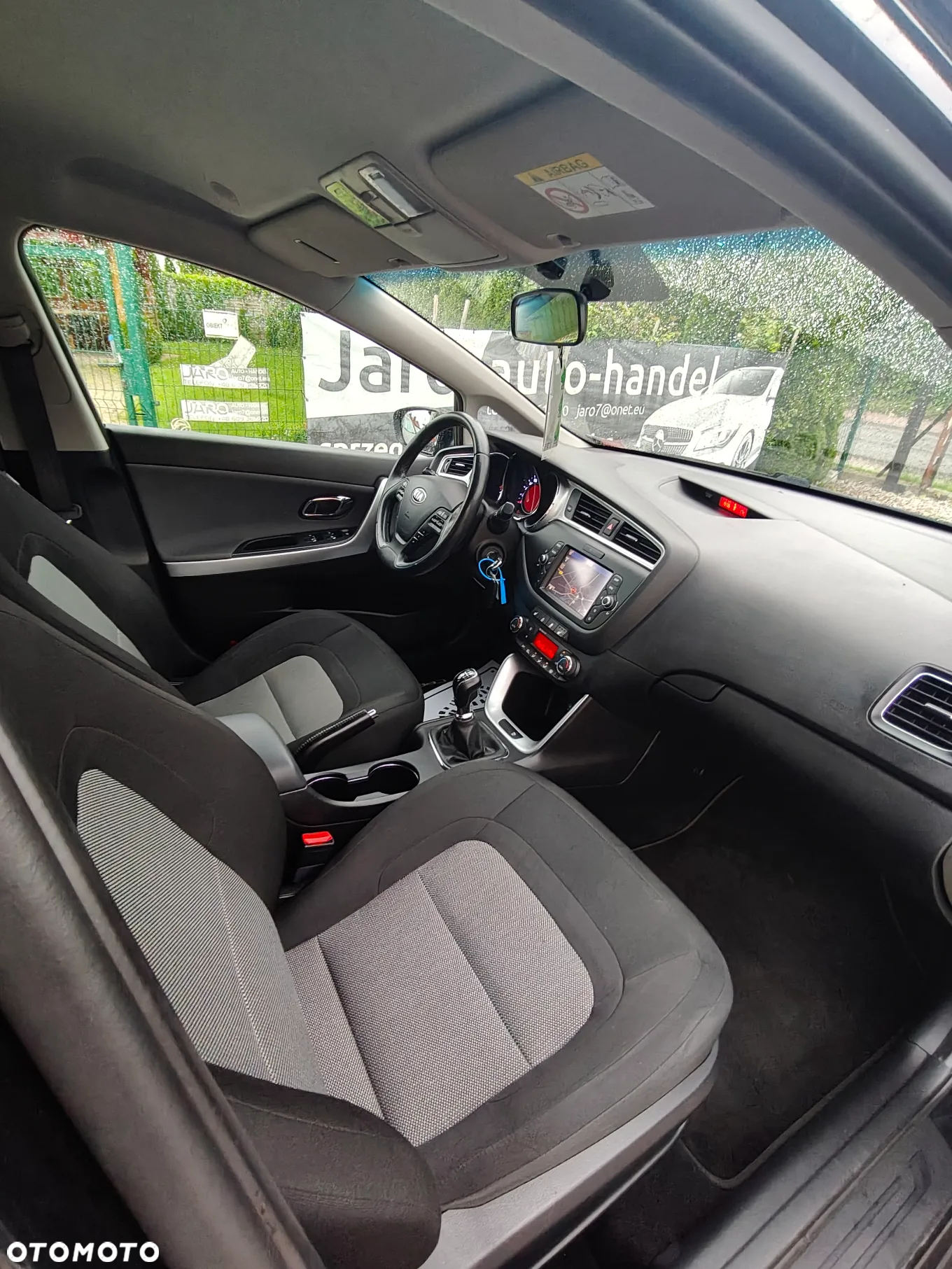 Kia Ceed 1.6 CRDi 136 ISG Dream Team Edition - 17