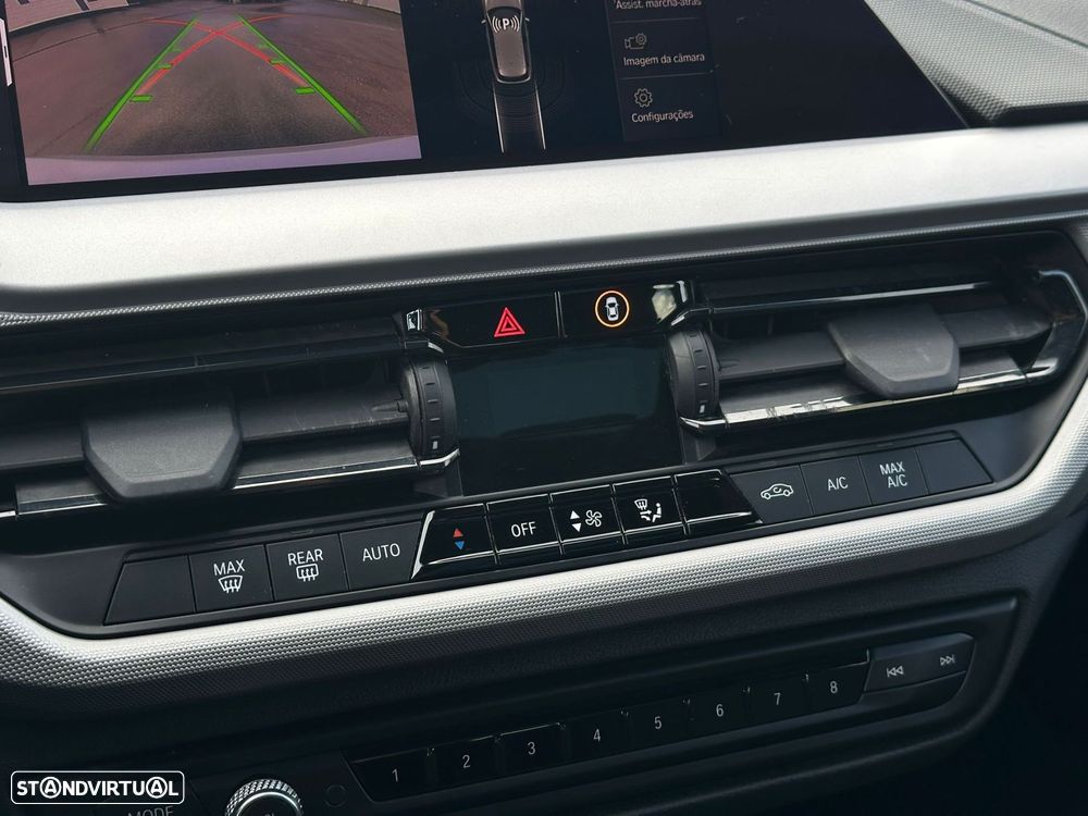 BMW 116 d Pack M Auto - 23