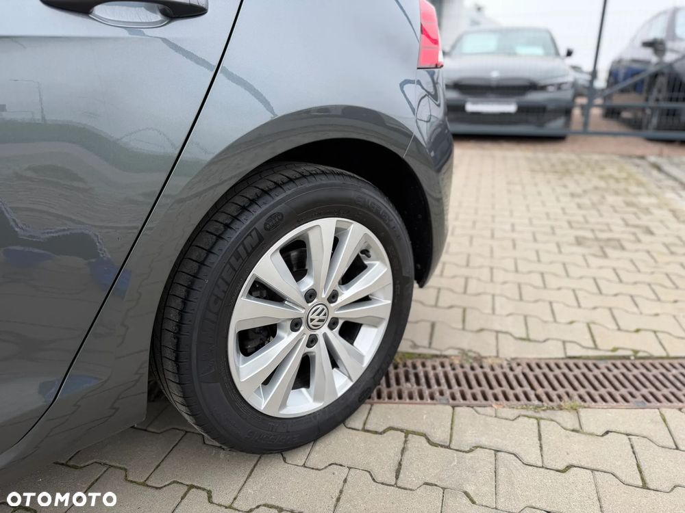 Volkswagen Golf 1.4 TSI BMT Highline - 22