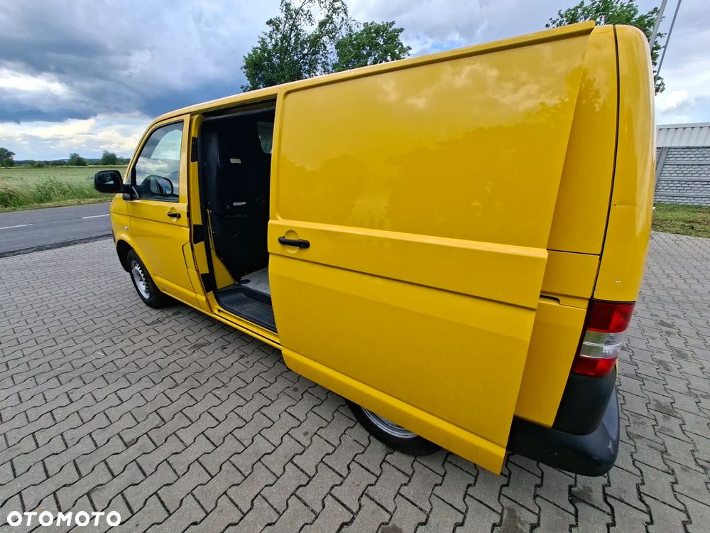 Volkswagen Transporter T5 - 6