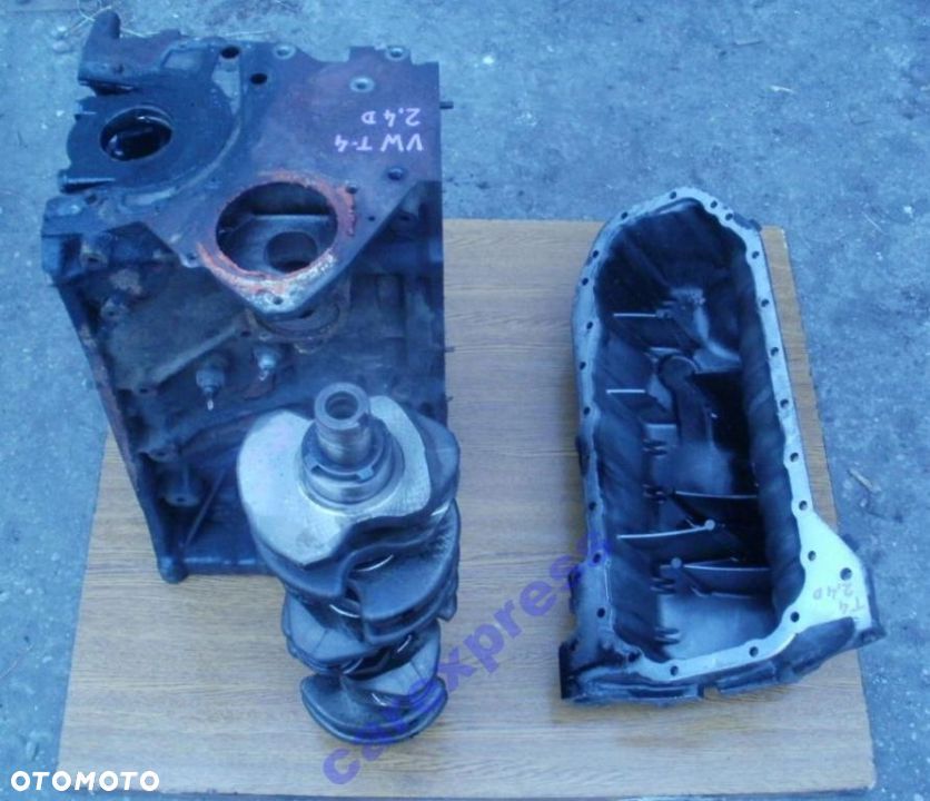 BLOK WAŁ KORBOWY VOLKSWAGEN VW TRANSPORTER T4 2.4D - 1