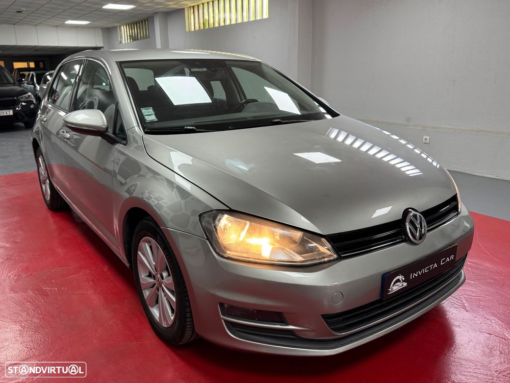 VW Golf 1.6 TDi Confortline - 9