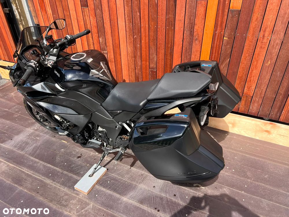 Kawasaki Ninja 1000 SX - 8