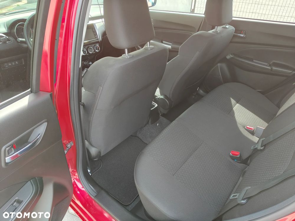 Suzuki Swift - 10