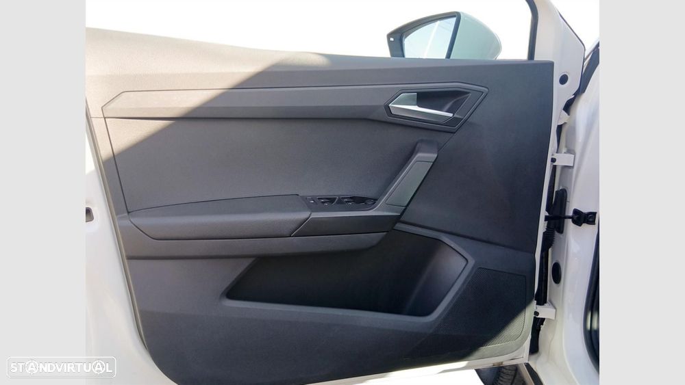 SEAT Arona 1.0 TSI Style - 12