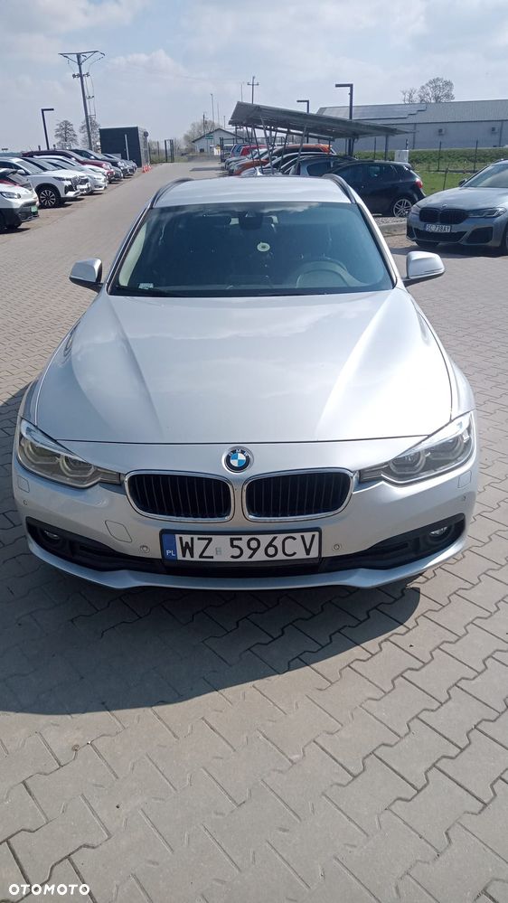 BMW Seria 3 318d - 2